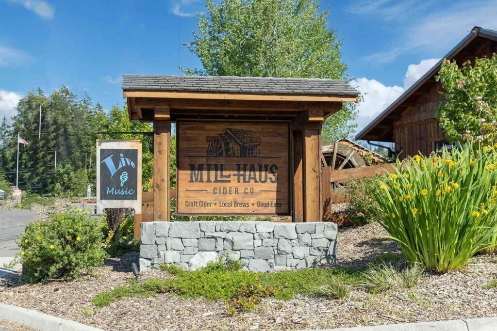 R & R Chalet At Mt. Rainier 애쉬포드 외부 사진