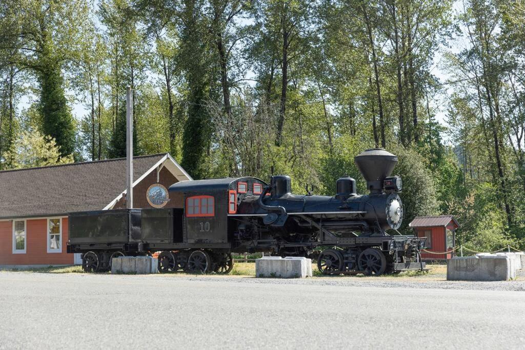 R & R Chalet At Mt. Rainier 애쉬포드 외부 사진